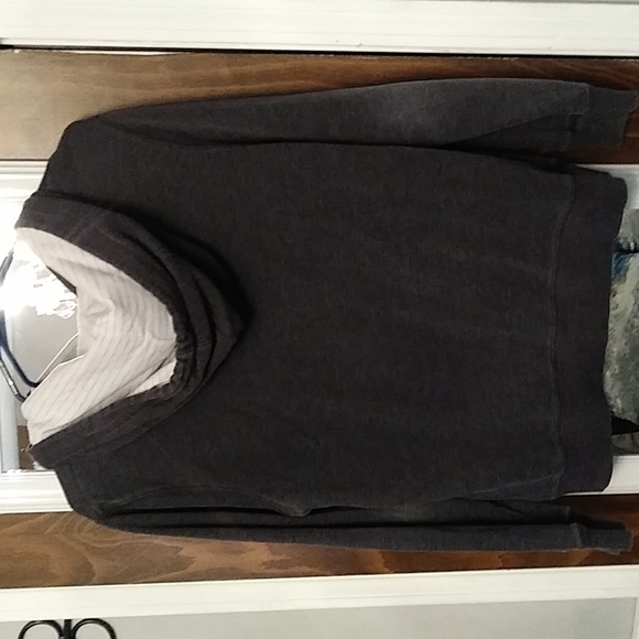 Old Navy hoodie - Picture 3 of 3